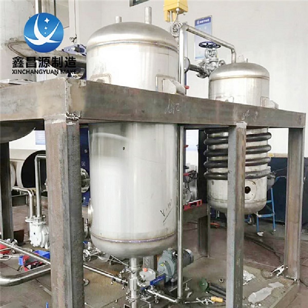 1656467294726297.jpg 不銹鋼儲罐9.jpg